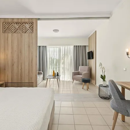 Hotel Bay 4*