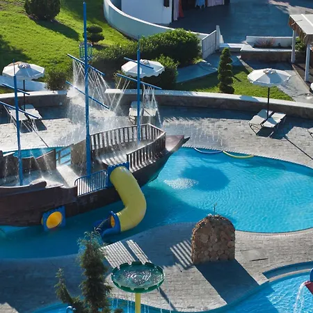 Hotel Bay 4*